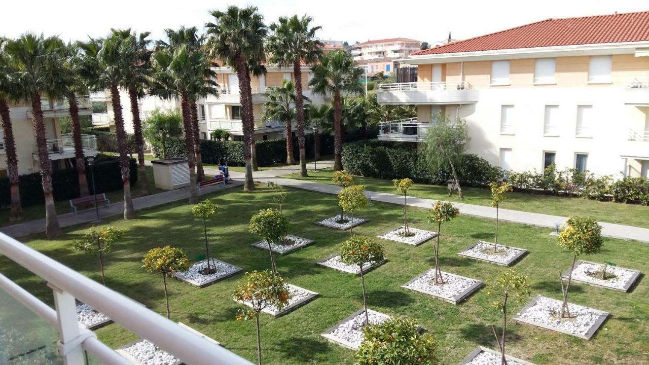 Les Jardins D'Antibes Apartamento Exterior foto