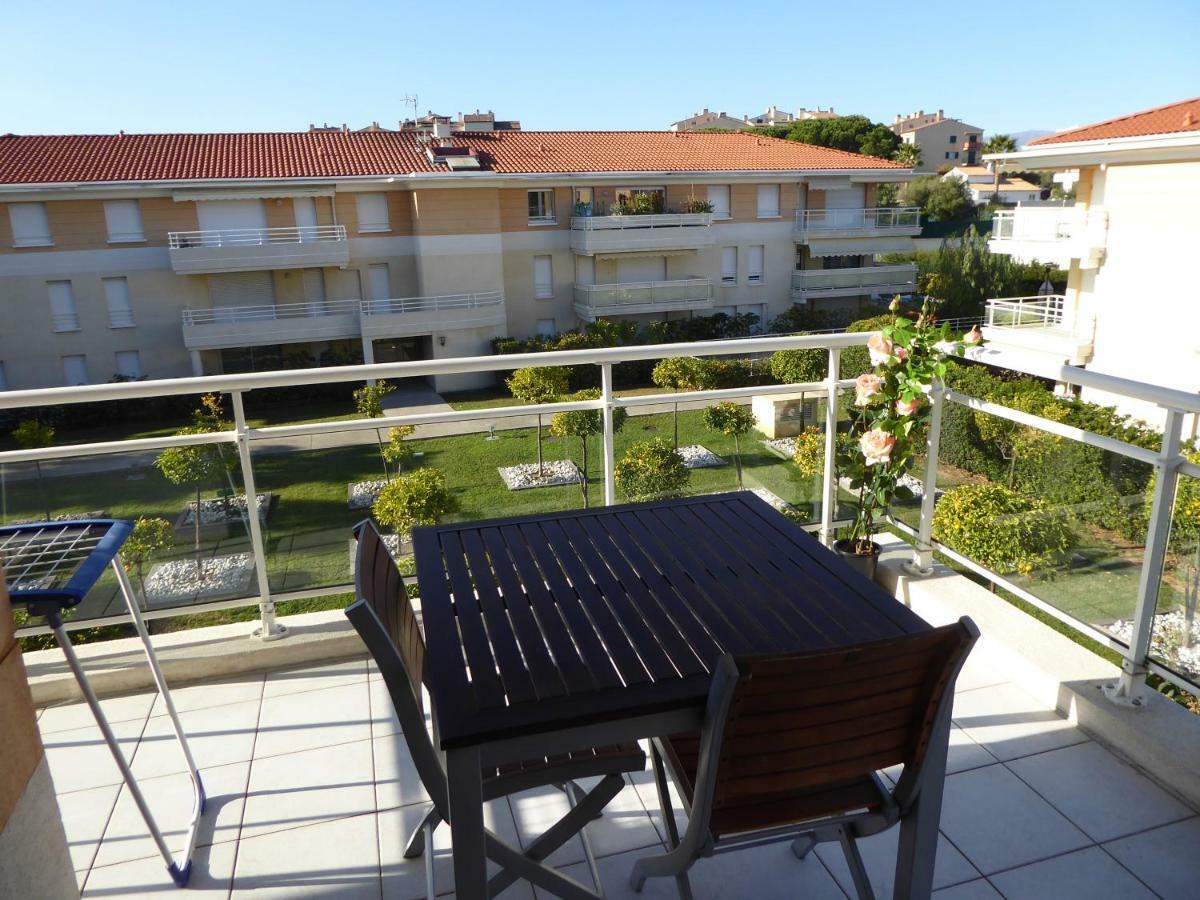 Les Jardins D'Antibes Apartamento Exterior foto